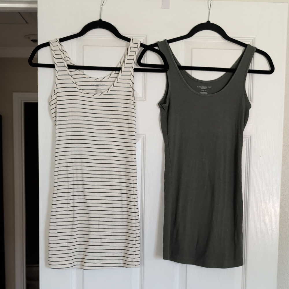 A Pea In The Pod Tank Top Set